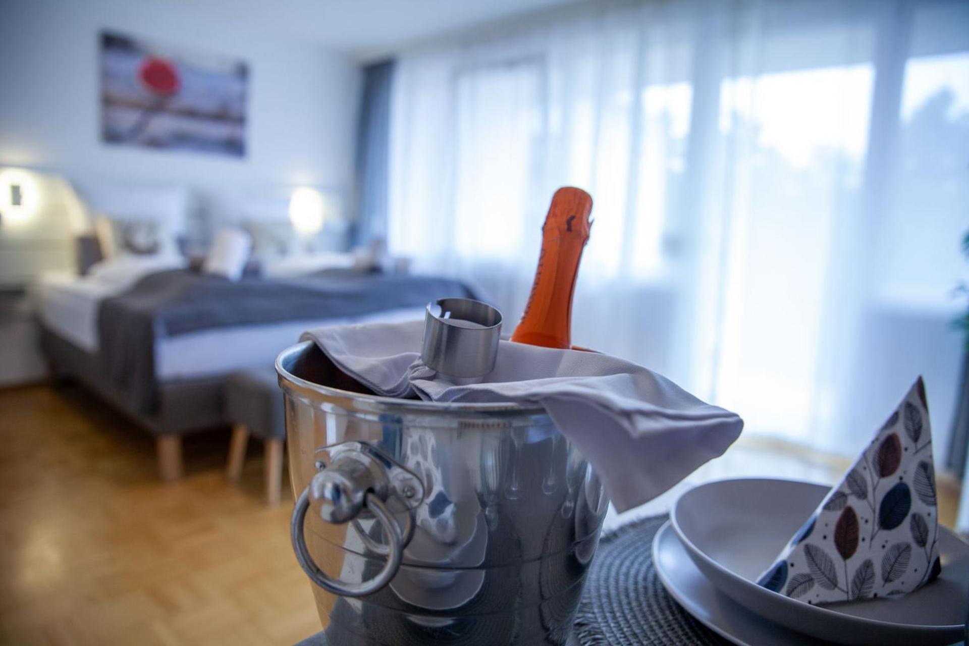 Albview - Zentral - Modern - Naehe Kur- Rehaklinik - Albtherme Waldbronn Luaran gambar